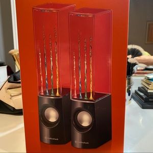 Water dancing speakers